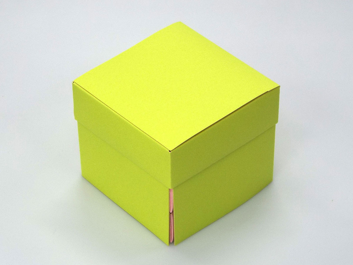 3段重化粧箱ボックス01