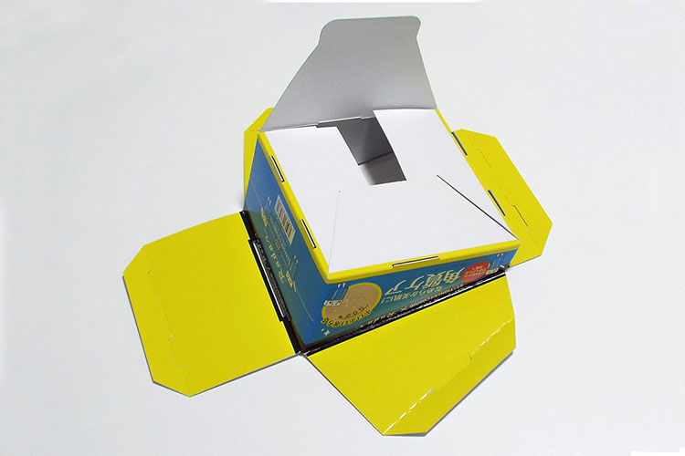 チューブ容器商品のカウンター什器組み立て02イメージ