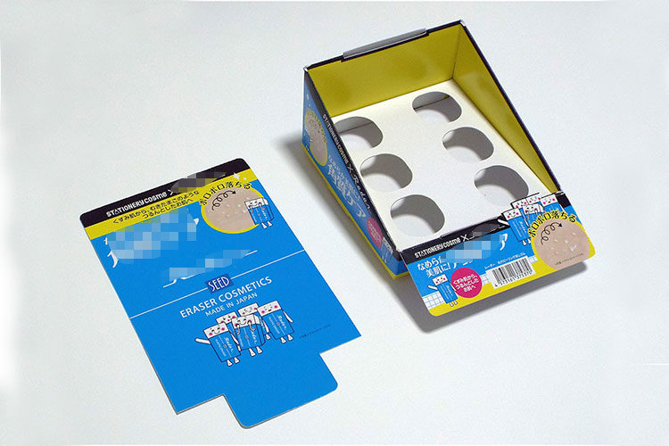 チューブ容器商品のカウンター什器組み立て08イメージ