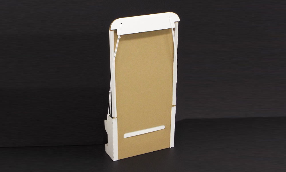 4本フック付2段ポケット吊り下げ什器02